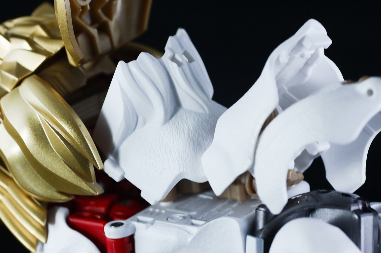 40TH SELECTION　ライオコンボイ　レビュー　変形