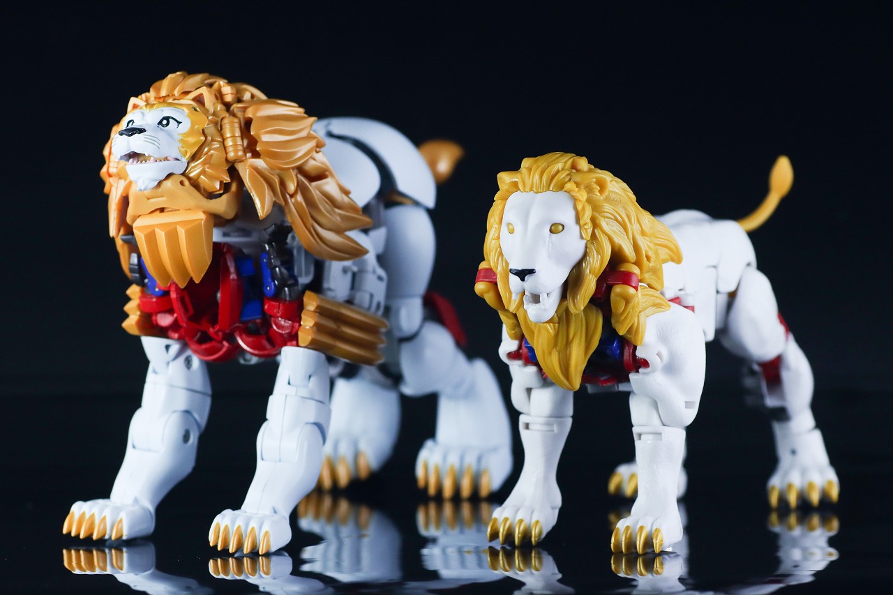 トランスフォーマーレガシー　TL-25　レオプライム　レビュー　ビーストモード　本体