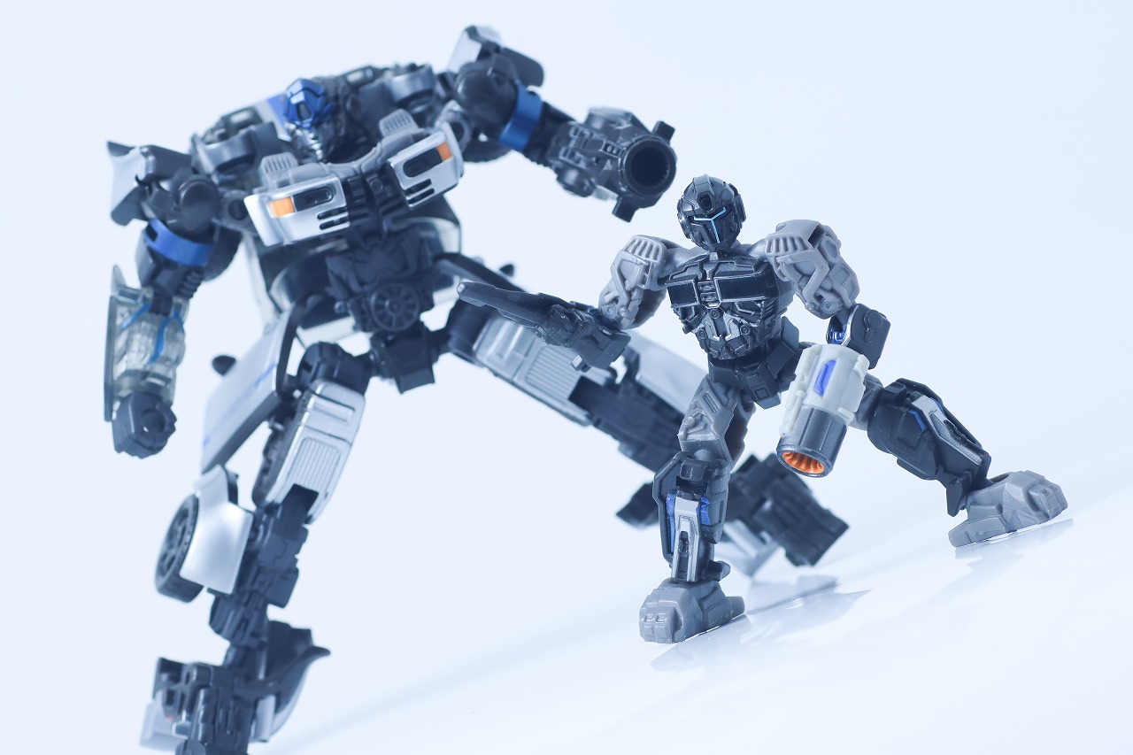 トランスフォーマー　スタジオシリーズ　SS-116 ノア・ディアス エクセルスーツ　レビュー　アクション　ミラージュ