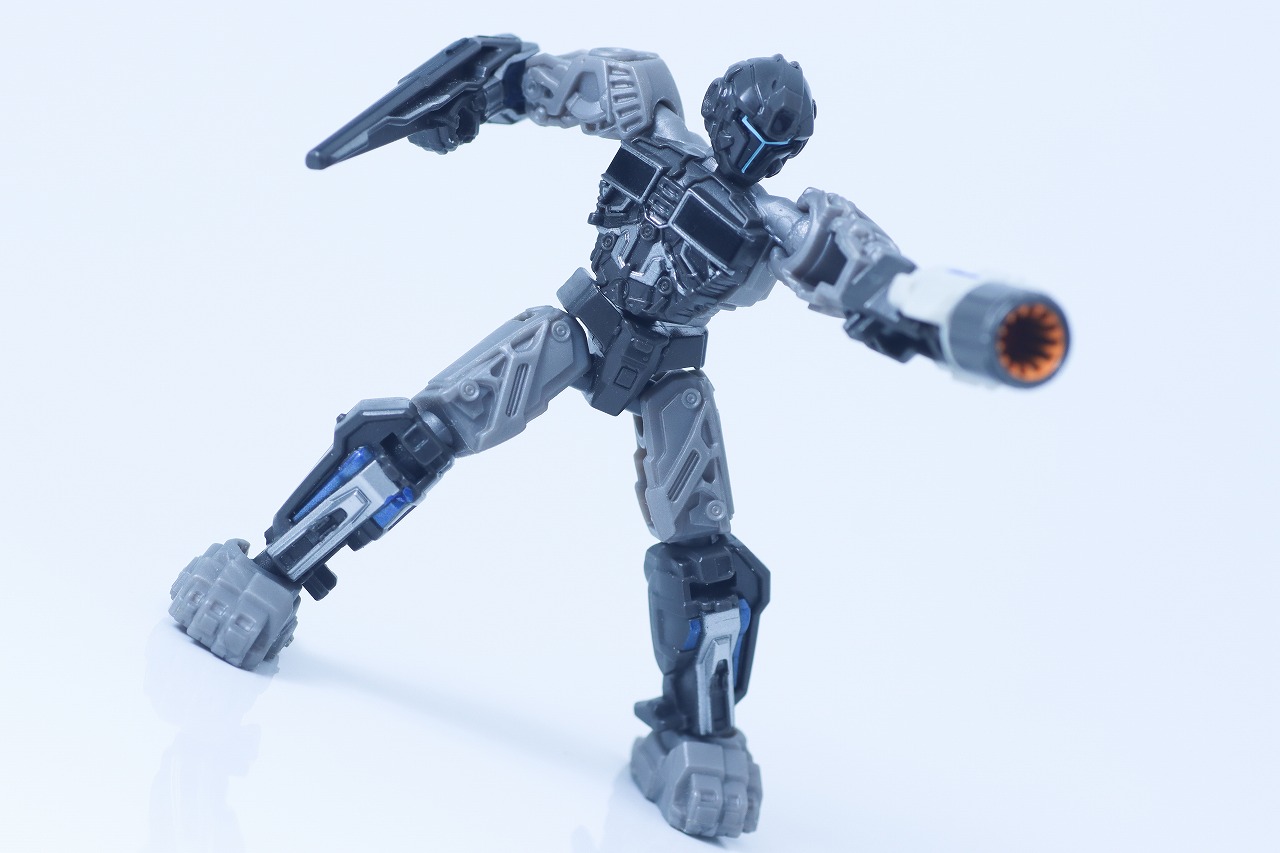 トランスフォーマー　スタジオシリーズ　SS-116 ノア・ディアス エクセルスーツ　レビュー　アクション