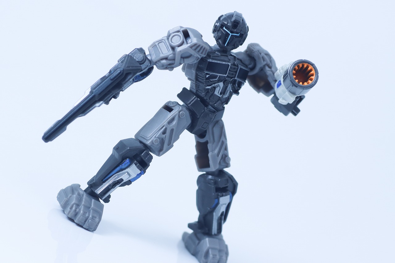 トランスフォーマー　スタジオシリーズ　SS-116 ノア・ディアス エクセルスーツ　レビュー　アクション