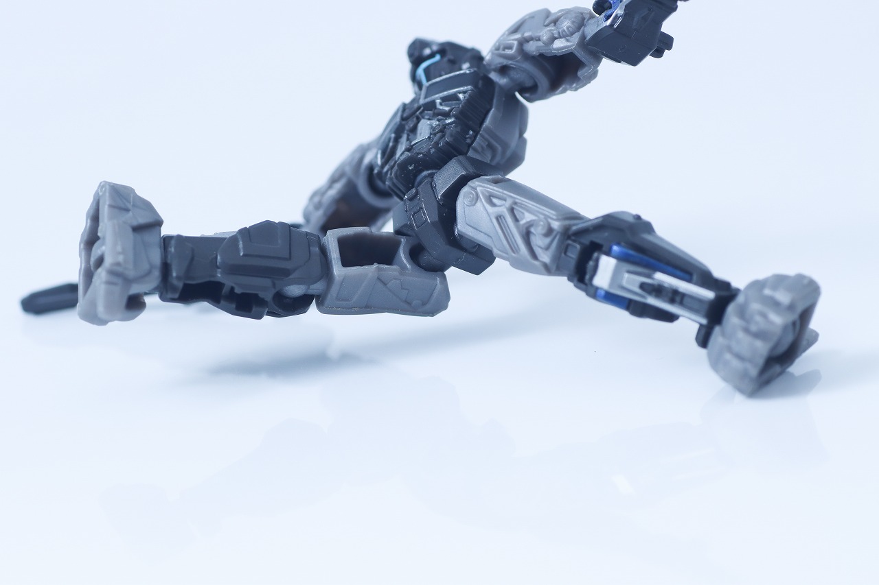 トランスフォーマー　スタジオシリーズ　SS-116 ノア・ディアス エクセルスーツ　レビュー　可動範囲