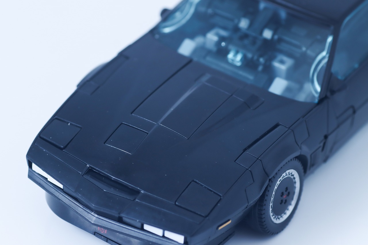 トランスフォーマー　ナイトライダー エージェントナイト　レビュー　ビークルモード　本体