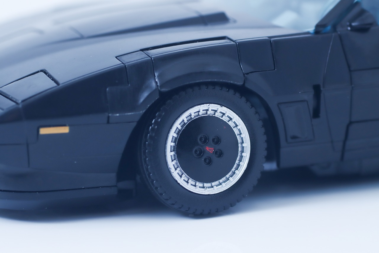 トランスフォーマー　ナイトライダー エージェントナイト　レビュー　ビークルモード　本体