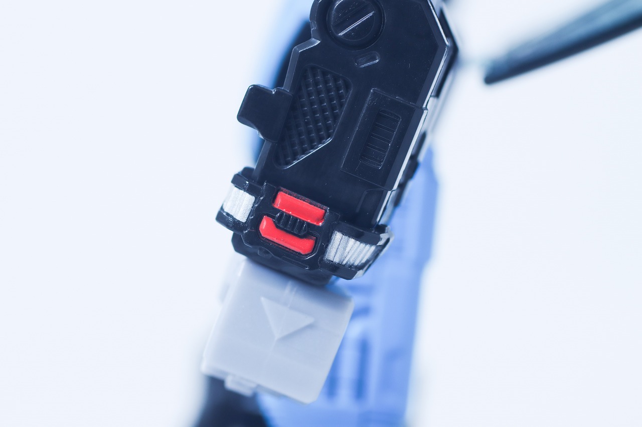 トランスフォーマー　ナイトライダー エージェントナイト　レビュー　付属品　腕時計型通信機「コムリンク」