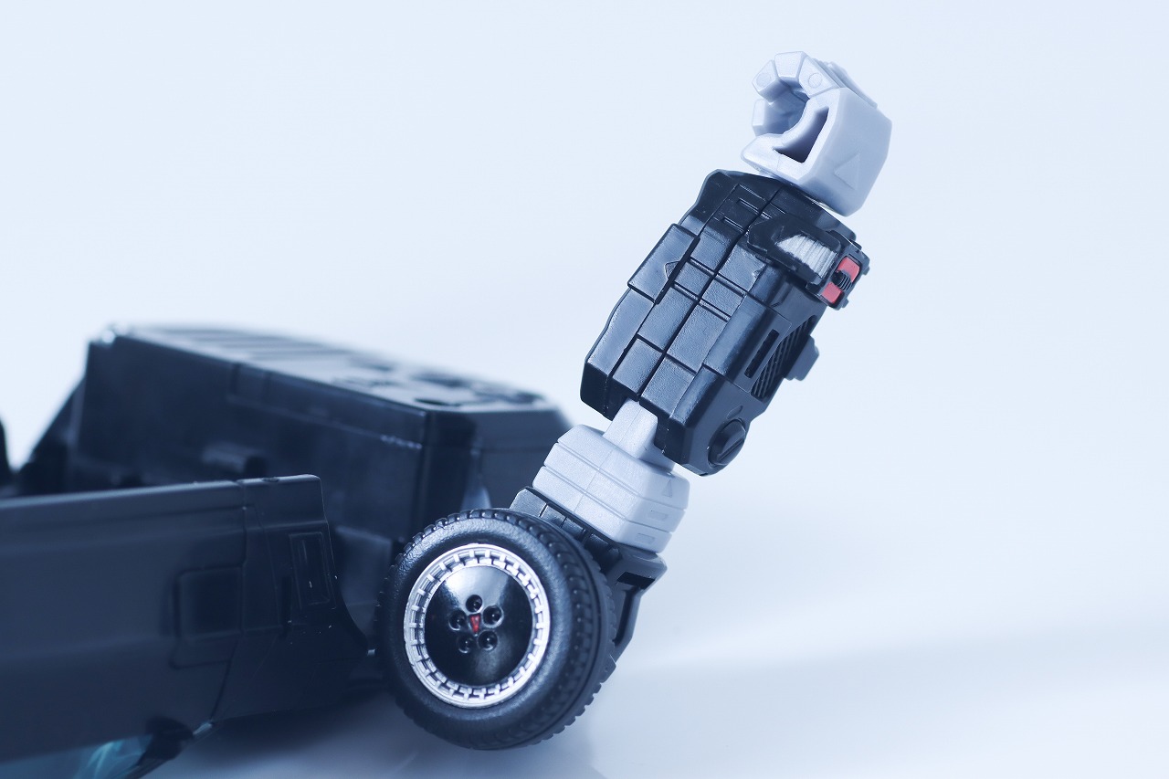 トランスフォーマー ナイトライダー エージェントナイト レビュー 変形ギミック