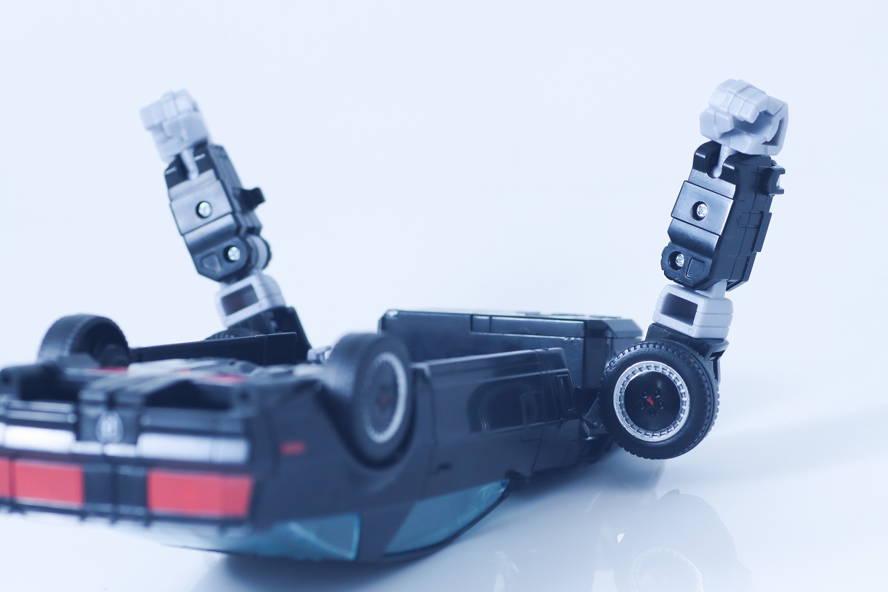 トランスフォーマー ナイトライダー エージェントナイト レビュー 変形ギミック