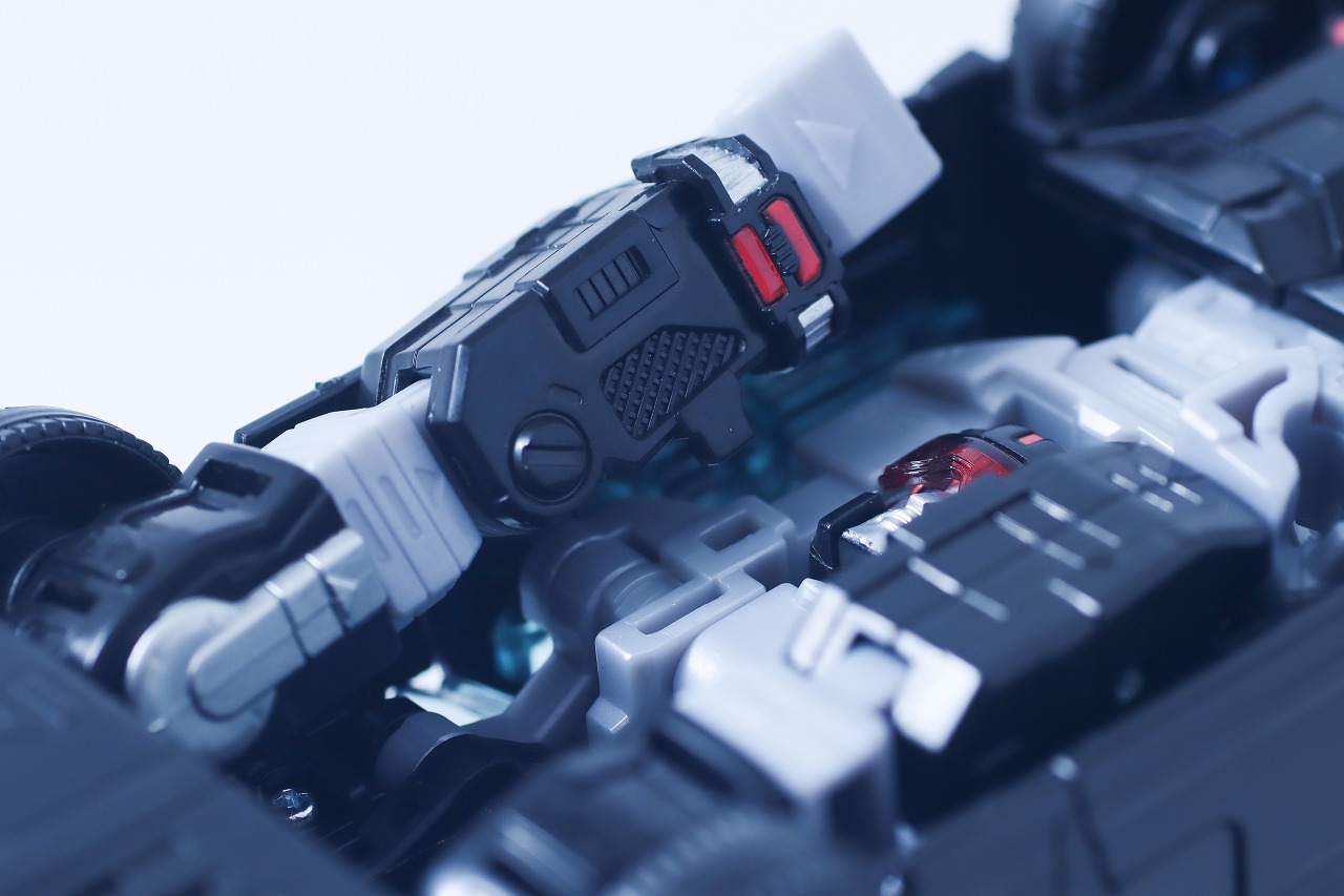 トランスフォーマー ナイトライダー エージェントナイト レビュー 変形ギミック