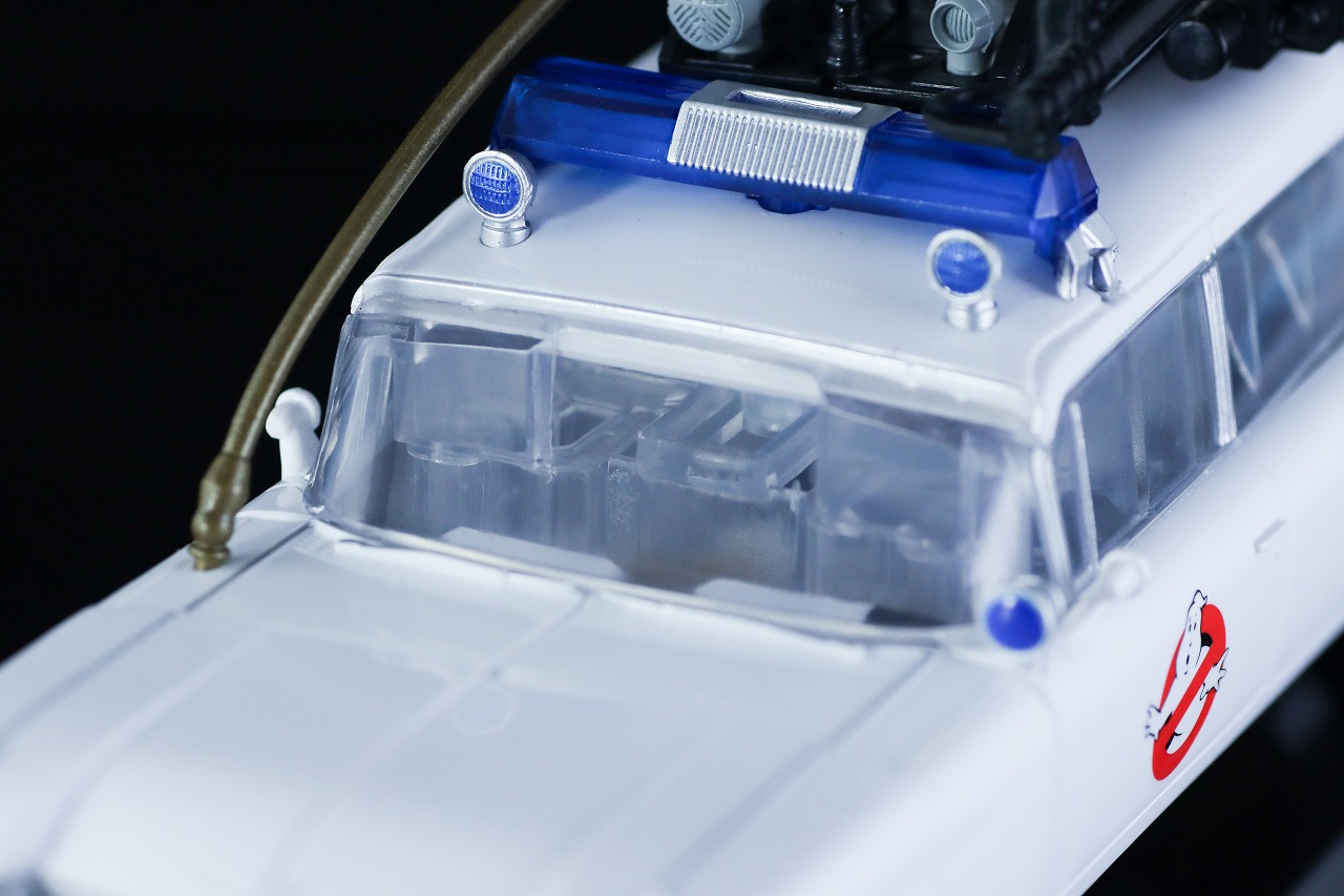 トランスフォーマー　ゴーストバスターズ エクトトロン／エクト-1　ビークルモード　レビュー　本体