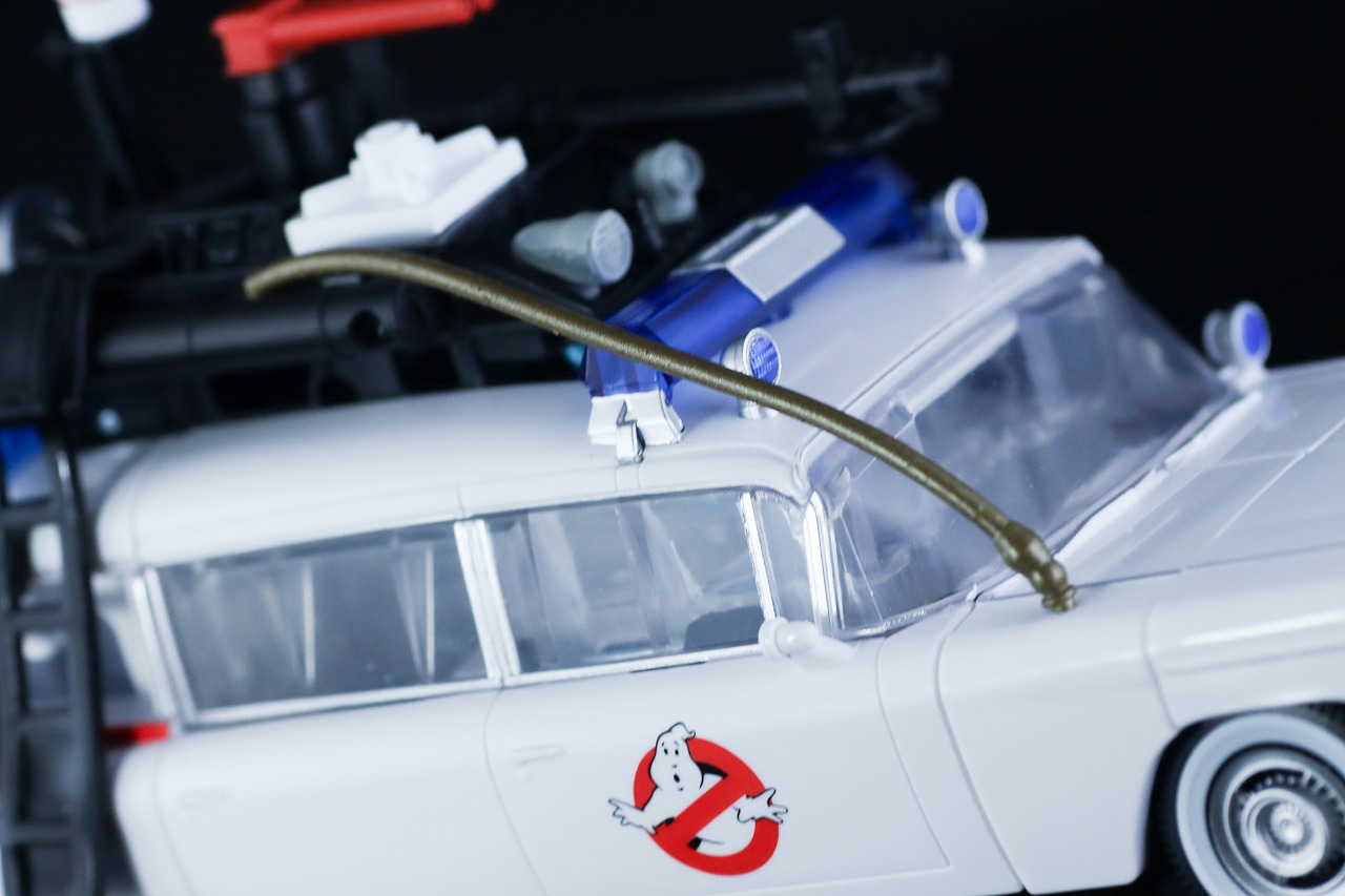 トランスフォーマー　ゴーストバスターズ エクトトロン／エクト-1　ビークルモード　レビュー　本体