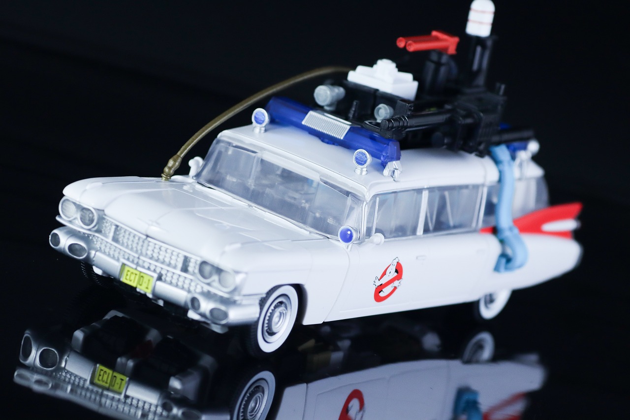 トランスフォーマー　ゴーストバスターズ エクトトロン／エクト-1　ロボットモード　レビュー　アクション