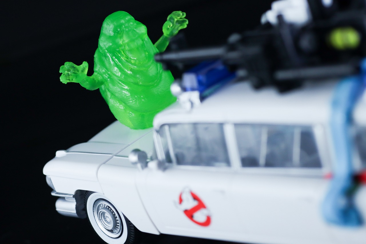 トランスフォーマー　ゴーストバスターズ エクトトロン／エクト-1　ロボットモード　レビュー　アクション