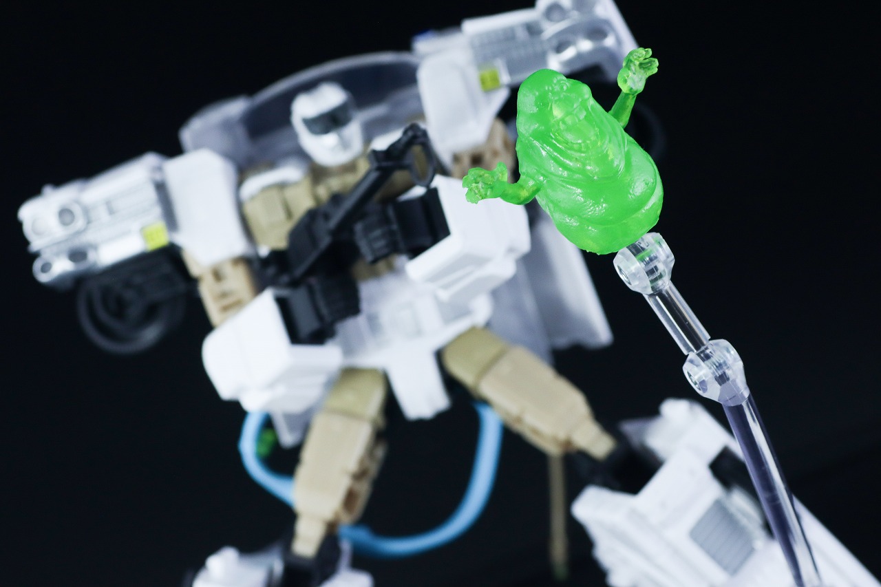 トランスフォーマー　ゴーストバスターズ エクトトロン／エクト-1　ロボットモード　レビュー　アクション