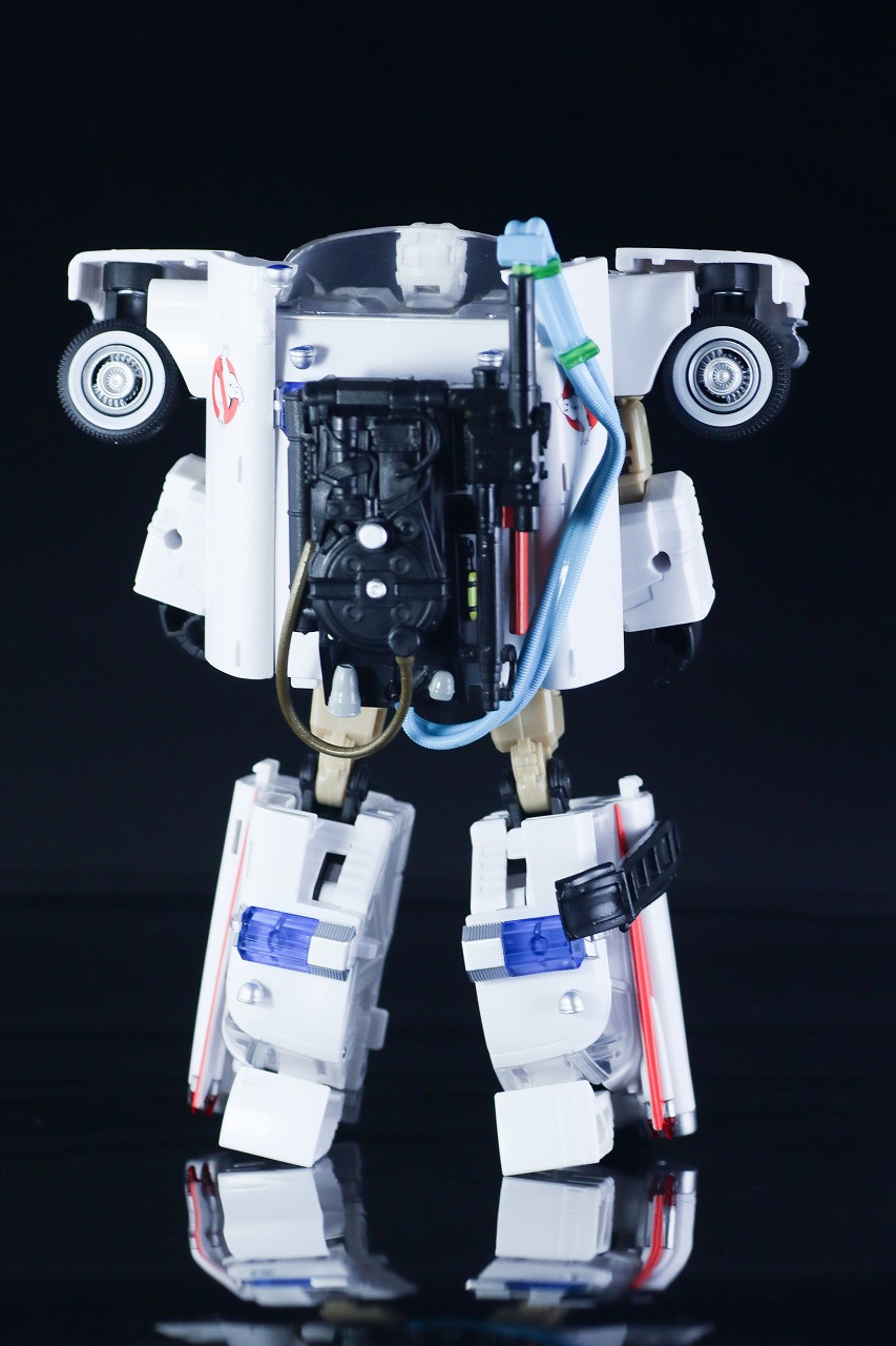 トランスフォーマー　ゴーストバスターズ エクトトロン／エクト-1　ロボットモード　レビュー　本体