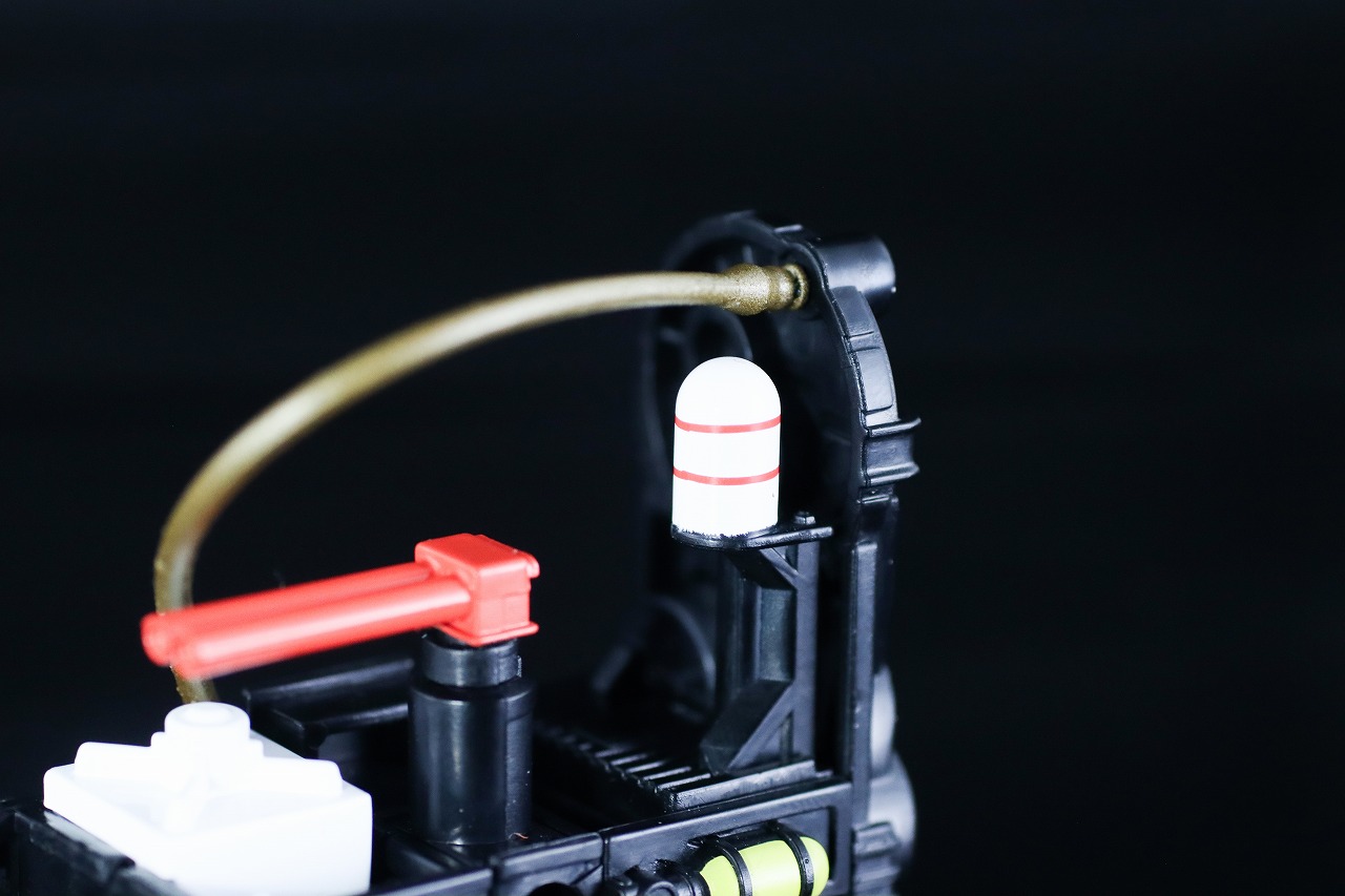 トランスフォーマー　ゴーストバスターズ エクトトロン／エクト-1　ロボットモード　レビュー　変形