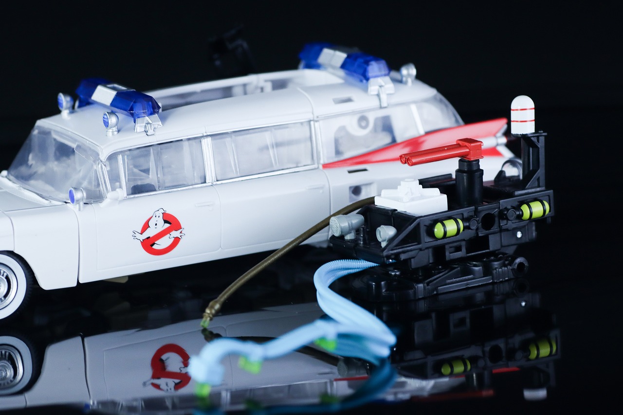 トランスフォーマー　ゴーストバスターズ エクトトロン／エクト-1　ロボットモード　レビュー　変形