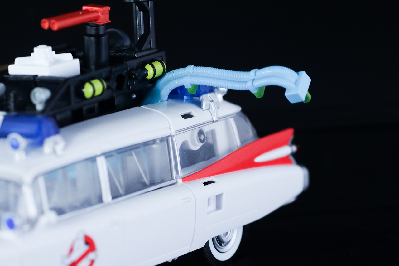 トランスフォーマー　ゴーストバスターズ エクトトロン／エクト-1　ロボットモード　レビュー　変形